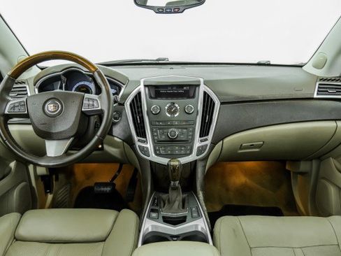 Used 2010 Cadillac SRX Luxury image 11