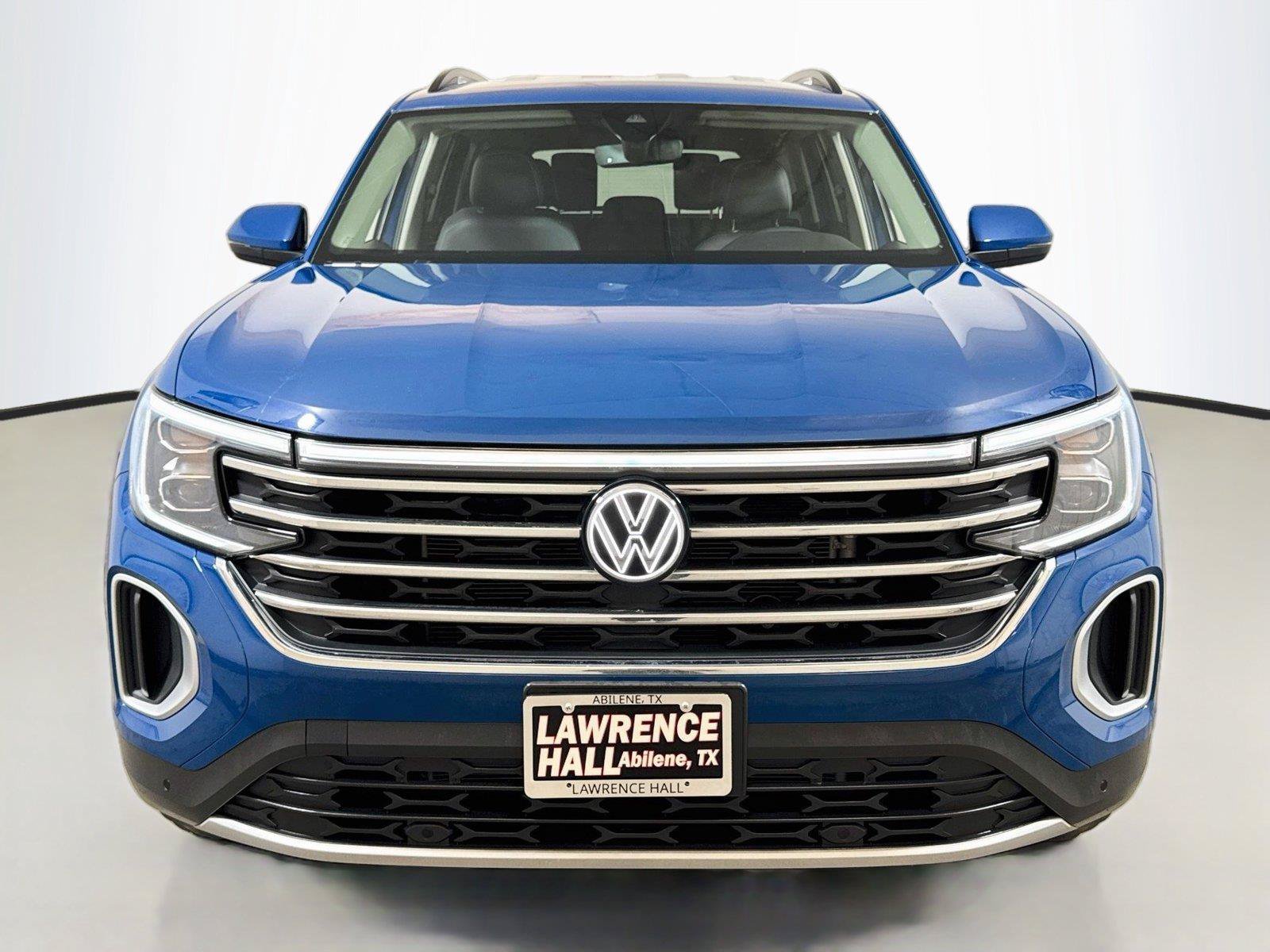 Used 2026 Volkswagen Atlas SE AWD/4WD image 2