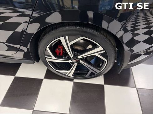 Certified 2024 Volkswagen GTI SE image 7