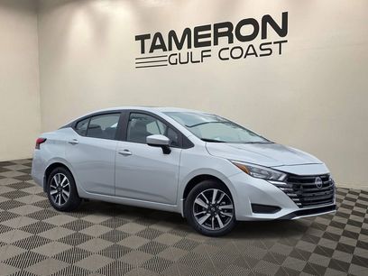 New 2025 Nissan Versa SV w/ Trunk Package