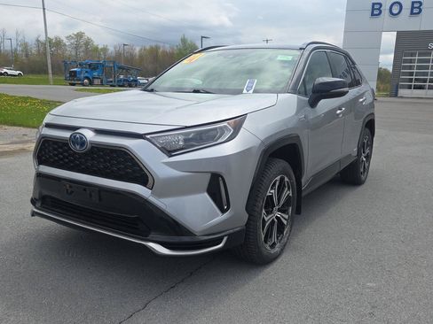 Used 2021 Toyota RAV4 XSE w/ Weather Package AWD/4WD image 25