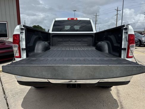 Used 2024 RAM 2500 Big Horn AWD/4WD image 8
