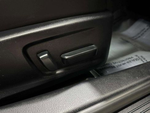 Used 2025 Lexus IS 350 F Sport image 59