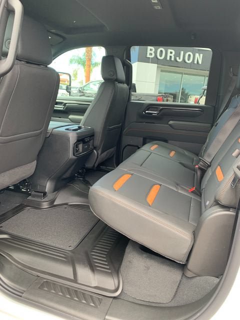 New 2026 GMC Sierra 2500 AT4 w/ AT4 Preferred Package AWD/4WD image 13