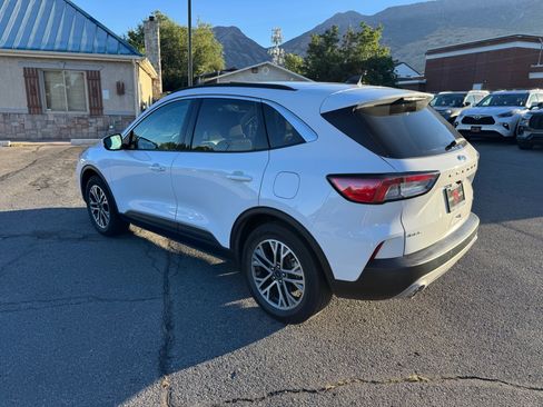 Used 2020 Ford Escape SEL AWD/4WD image 3