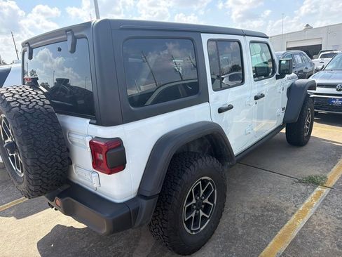 Used 2026 Jeep Wrangler Unlimited Rubicon AWD/4WD image 5