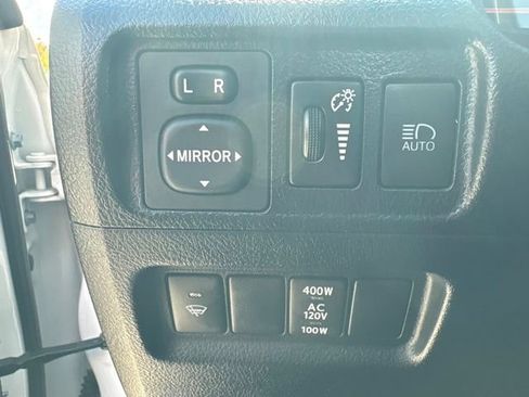 Used 2020 Toyota 4Runner TRD Off-Road AWD/4WD image 30