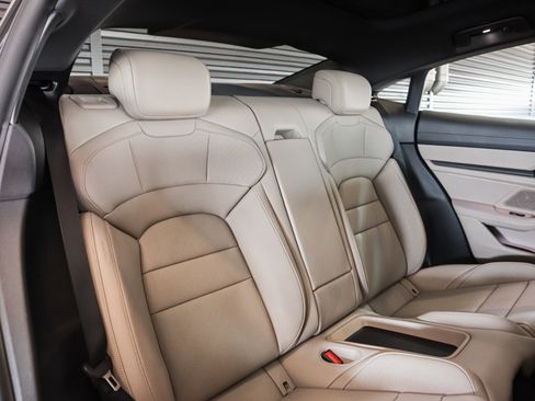 Certified 2023 Porsche Taycan 4S AWD/4WD image 6