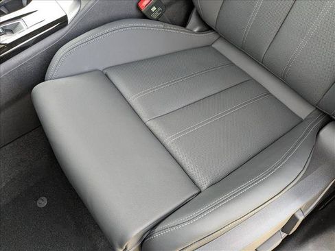 Used 2025 Audi Q5 Premium Plus AWD/4WD image 4