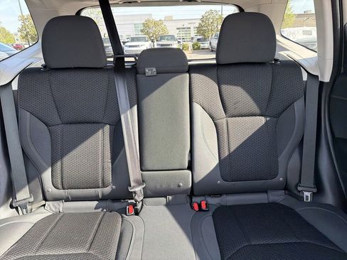 Used 2022 Subaru Forester Premium AWD/4WD image 29
