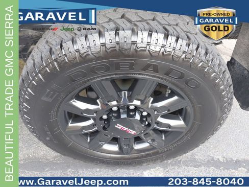 Used 2024 GMC Sierra 3500 AT4 w/ AT4 Preferred Package AWD/4WD image 28