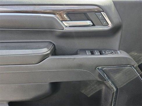 Used 2022 Chevrolet Silverado 1500 LT Trail Boss image 20