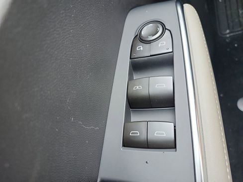 New 2026 GMC Acadia Elevation w/ Elevation Premium Package FWD image 17
