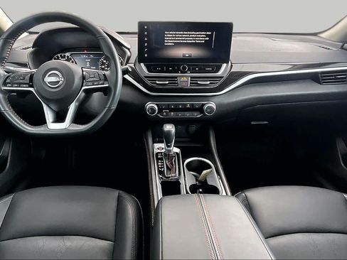 Certified 2024 Nissan Altima 2.5 SR w/ SR Premium Package FWD image 16