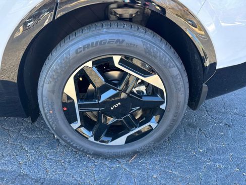 New 2026 Kia Sportage SX image 19