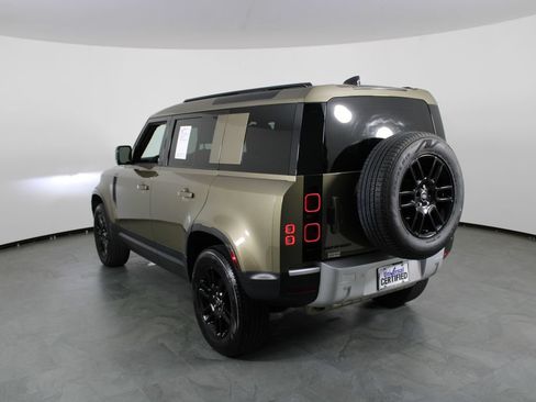 Used 2025 Land Rover Defender 110 S AWD/4WD image 15