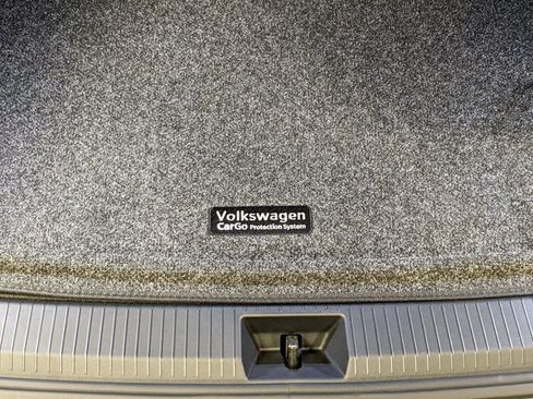 New 2026 Volkswagen Tiguan SE image 29