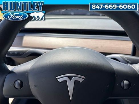 Used 2023 Tesla Model 3 Performance image 25