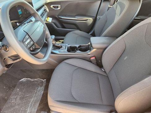 New 2026 Kia K4 LXS image 9