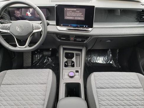 New 2026 Volkswagen Tiguan S image 8