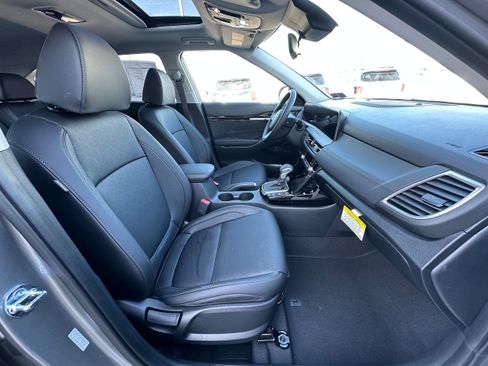 New 2026 Kia Seltos EX image 22