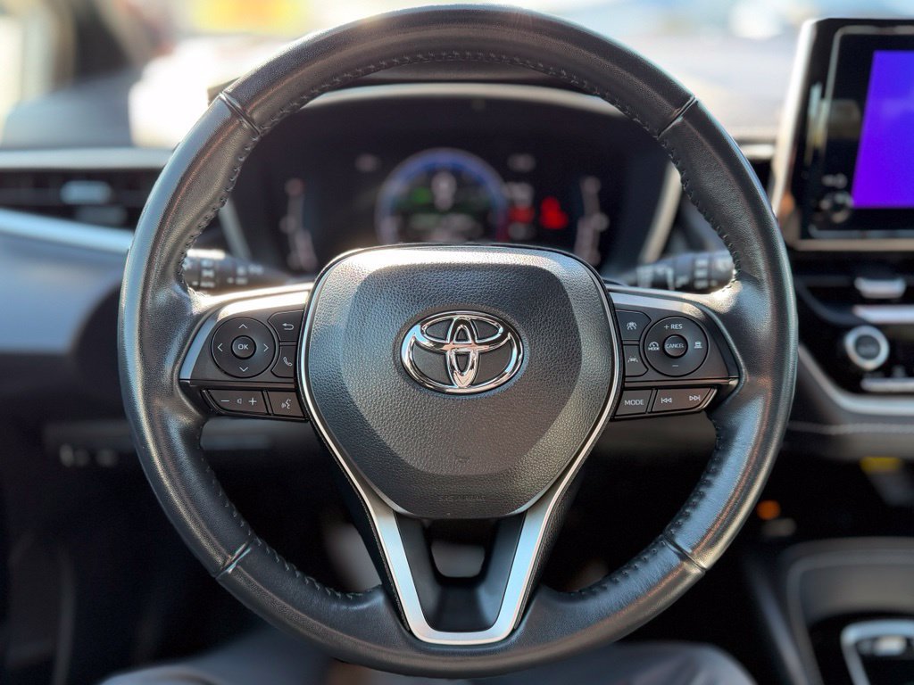 Used 2024 Toyota Corolla XSE FWD image 10