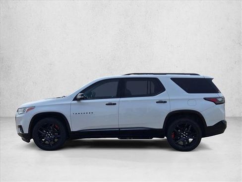 Used 2020 Chevrolet Traverse Premier w/ Redline Edition FWD image 8