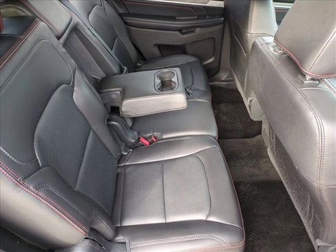 Used 2018 Ford Explorer Sport w/ Equipment Group 401A image 20