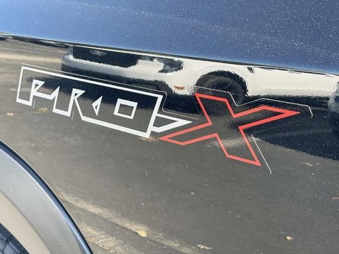 Used 2022 Nissan Frontier Pro-X w/ Pro-X Premium Package image 7