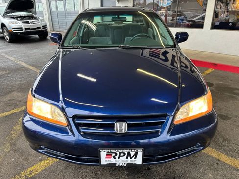 Used 2001 Honda Accord LX image 2