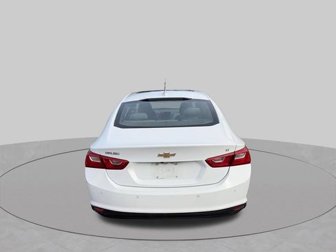Used 2024 Chevrolet Malibu LT FWD image 9
