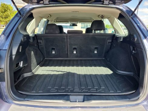 Used 2018 Subaru Outback 2.5i AWD/4WD image 14