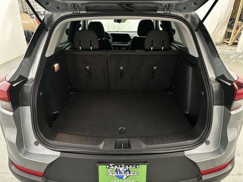 Used 2024 Chevrolet TrailBlazer LS w/ LS Convenience Package image 21