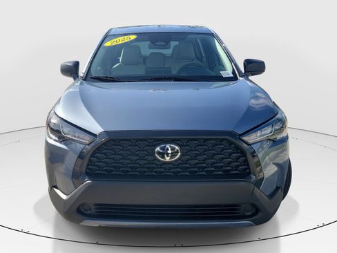 Certified 2025 Toyota Corolla Cross L FWD image 2