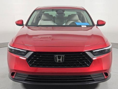 Used 2024 Honda Accord EX image 4