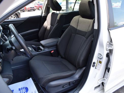 Used 2025 Subaru Legacy Premium AWD/4WD image 34