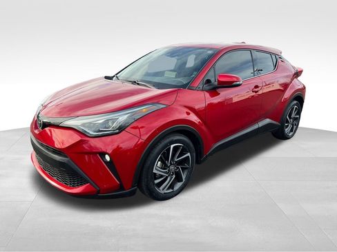 Used 2021 Toyota C-HR Limited image 4