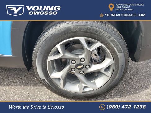 Used 2025 Chevrolet Trax LT w/ Driver Confidence Package FWD image 29