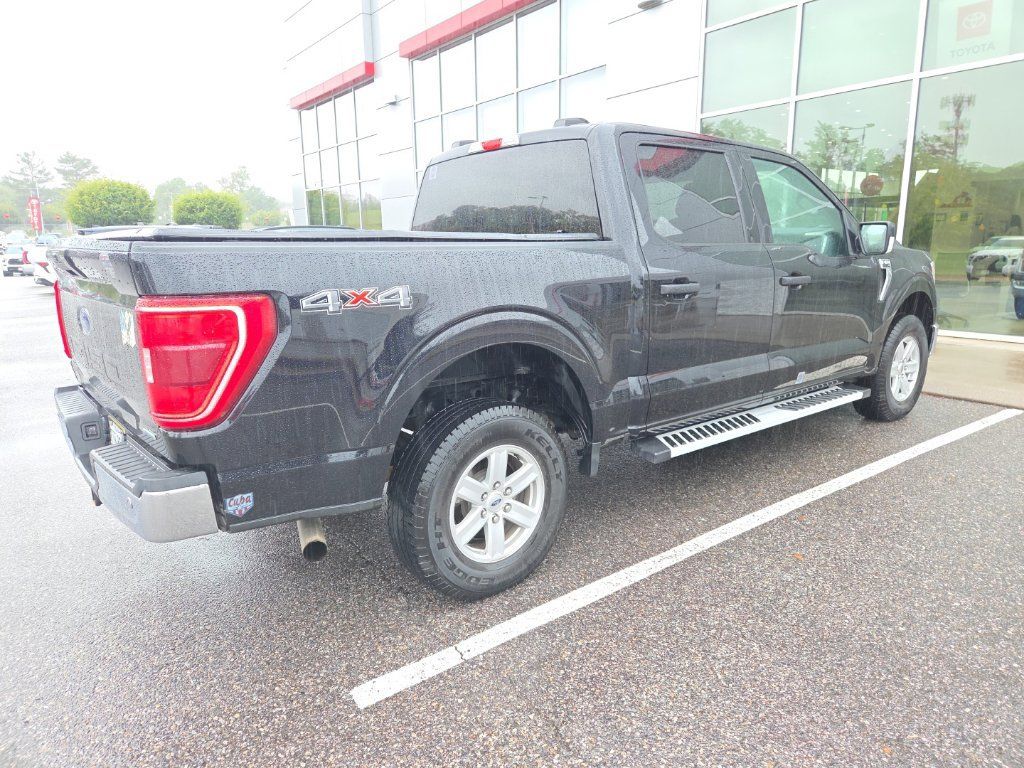 Used 2021 Ford F150 XLT w/ Equipment Group 301A Mid AWD/4WD image 3