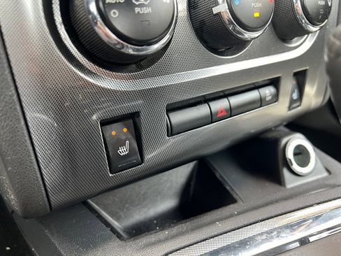 Used 2013 Dodge Challenger SXT Plus image 14