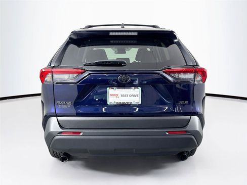 Certified 2025 Toyota RAV4 XLE Premium FWD image 11