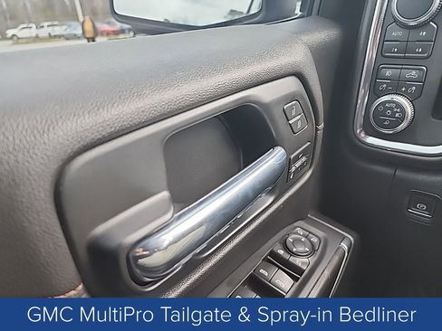 Used 2020 GMC Sierra 1500 AT4 w/ AT4 Premium Package image 15