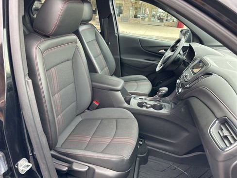 Used 2023 Chevrolet Equinox RS w/ LPO, Floor Liner Package FWD image 32