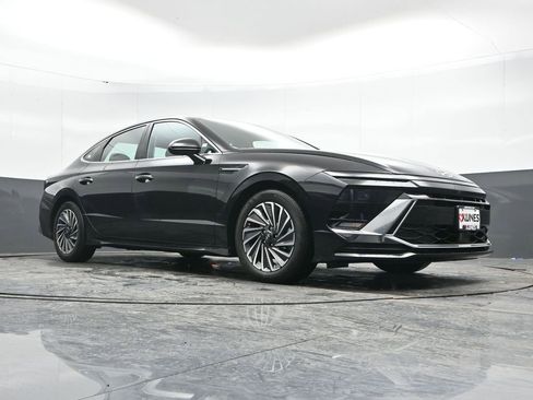 Certified 2024 Hyundai Sonata SEL image 47