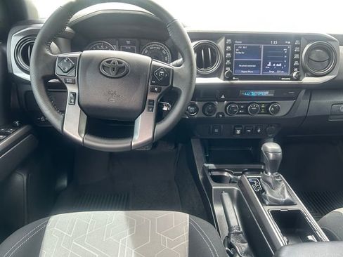 Certified 2023 Toyota Tacoma TRD Off-Road image 12