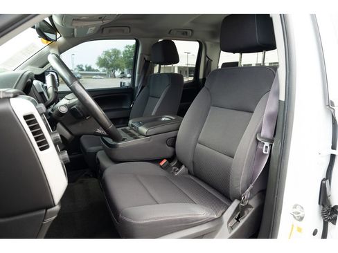 Used 2016 GMC Sierra 1500 SLE w/ SLE Value Package AWD/4WD image 12