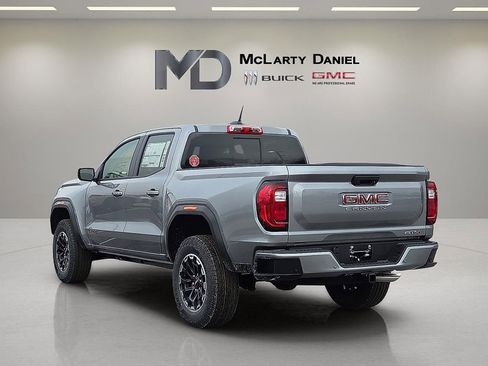 New 2026 GMC Canyon AT4 image 4