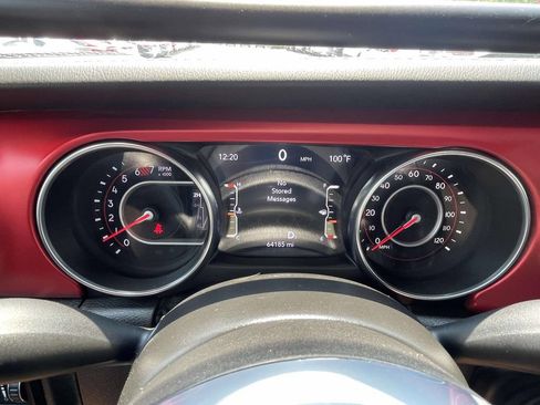 Used 2021 Jeep Wrangler Unlimited Rubicon AWD/4WD image 24