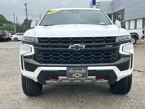 Certified 2024 Chevrolet Tahoe Z71 w/ Luxury Package AWD/4WD image 2
