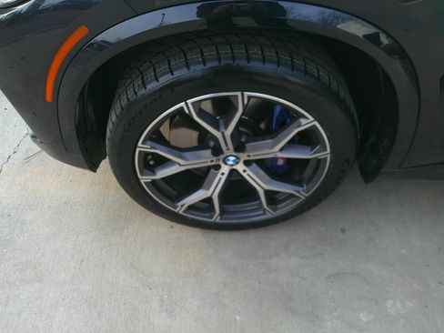 Used 2020 BMW X5 M50i w/ Executive Package image 20